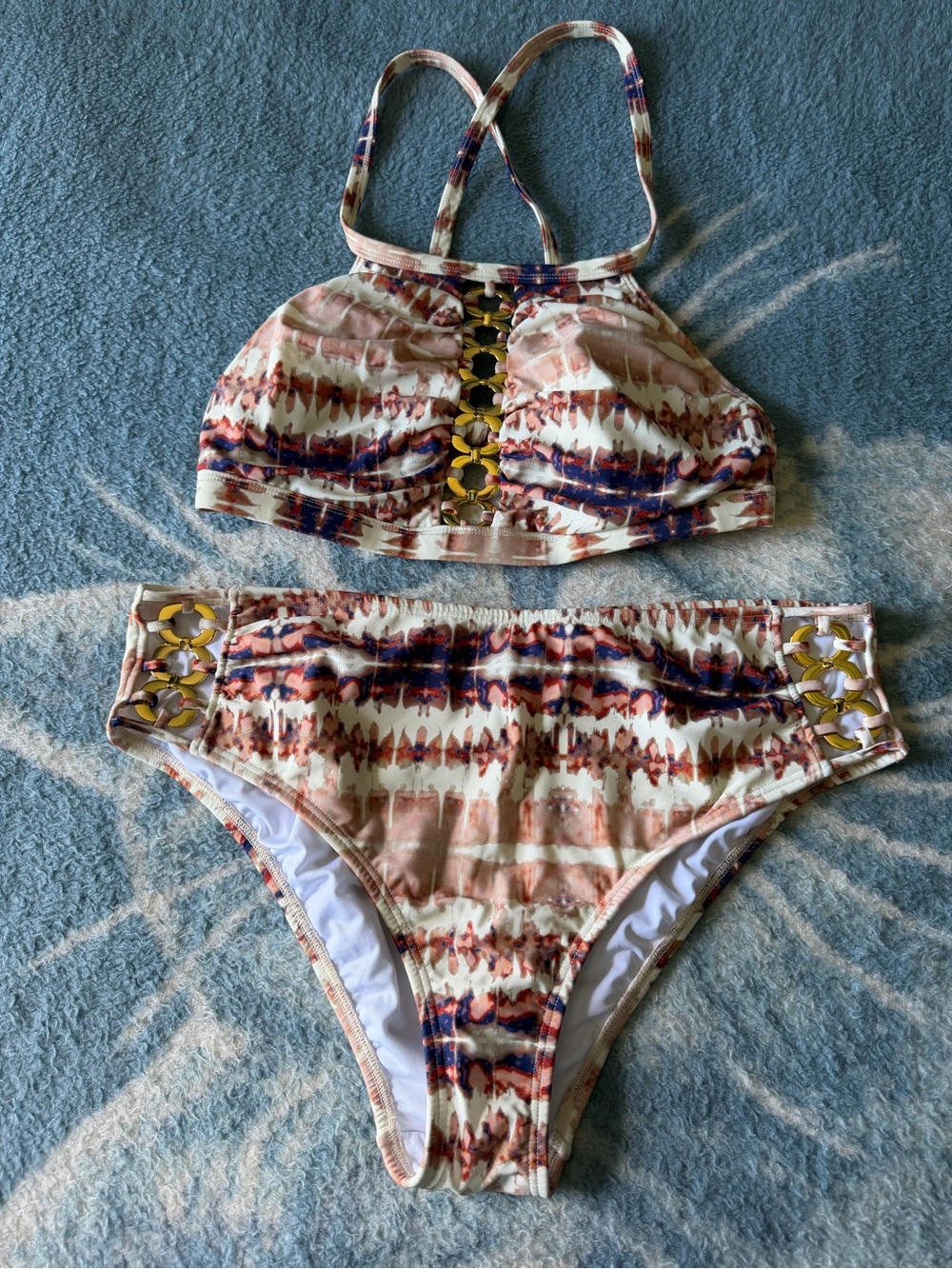 NWOT Venus Multicolored Women’s Bikini Swimsuit Size 20/22